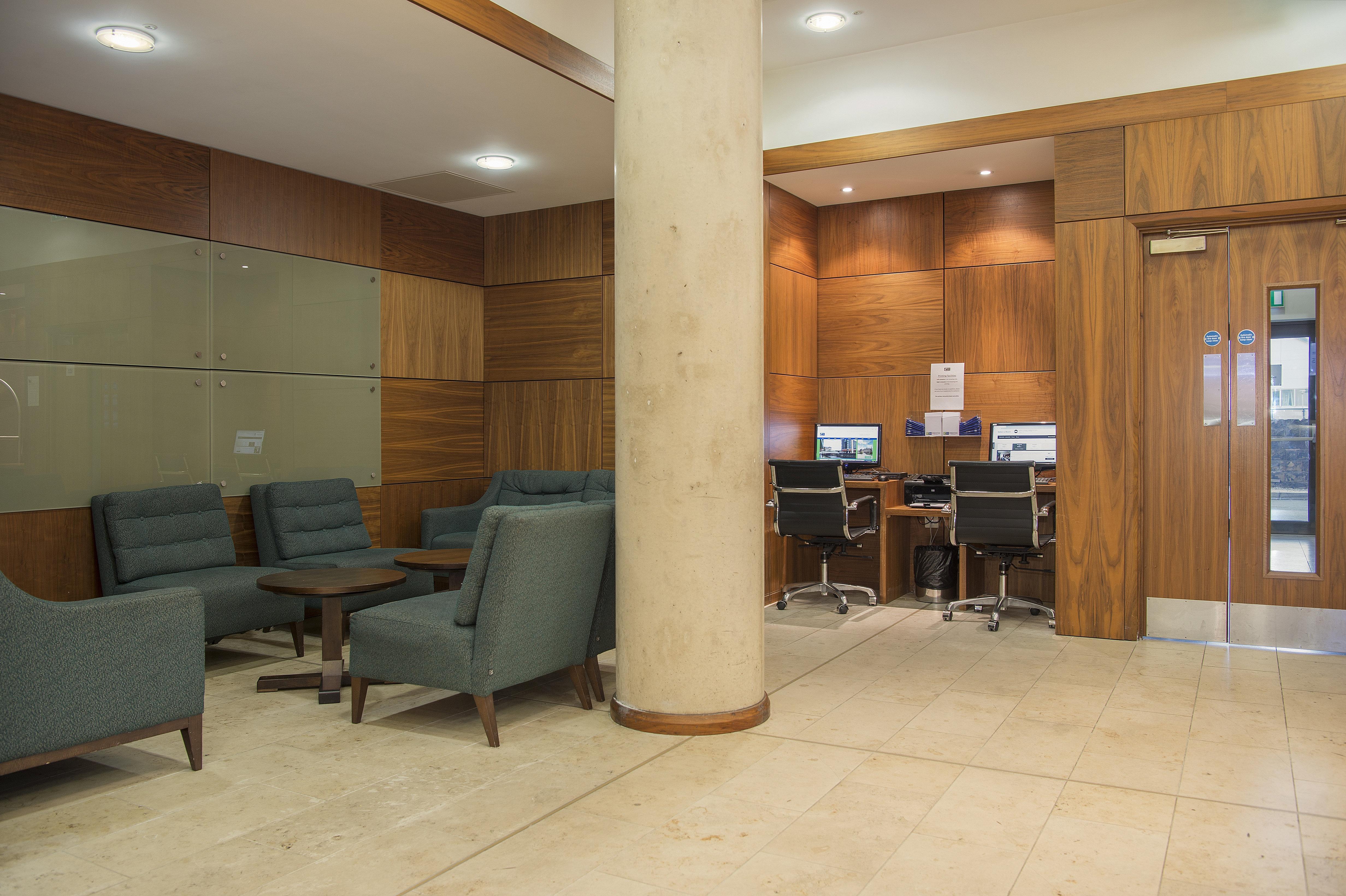 Holiday Inn Express Sheffield City Centre, An Ihg Hotel Εξωτερικό φωτογραφία