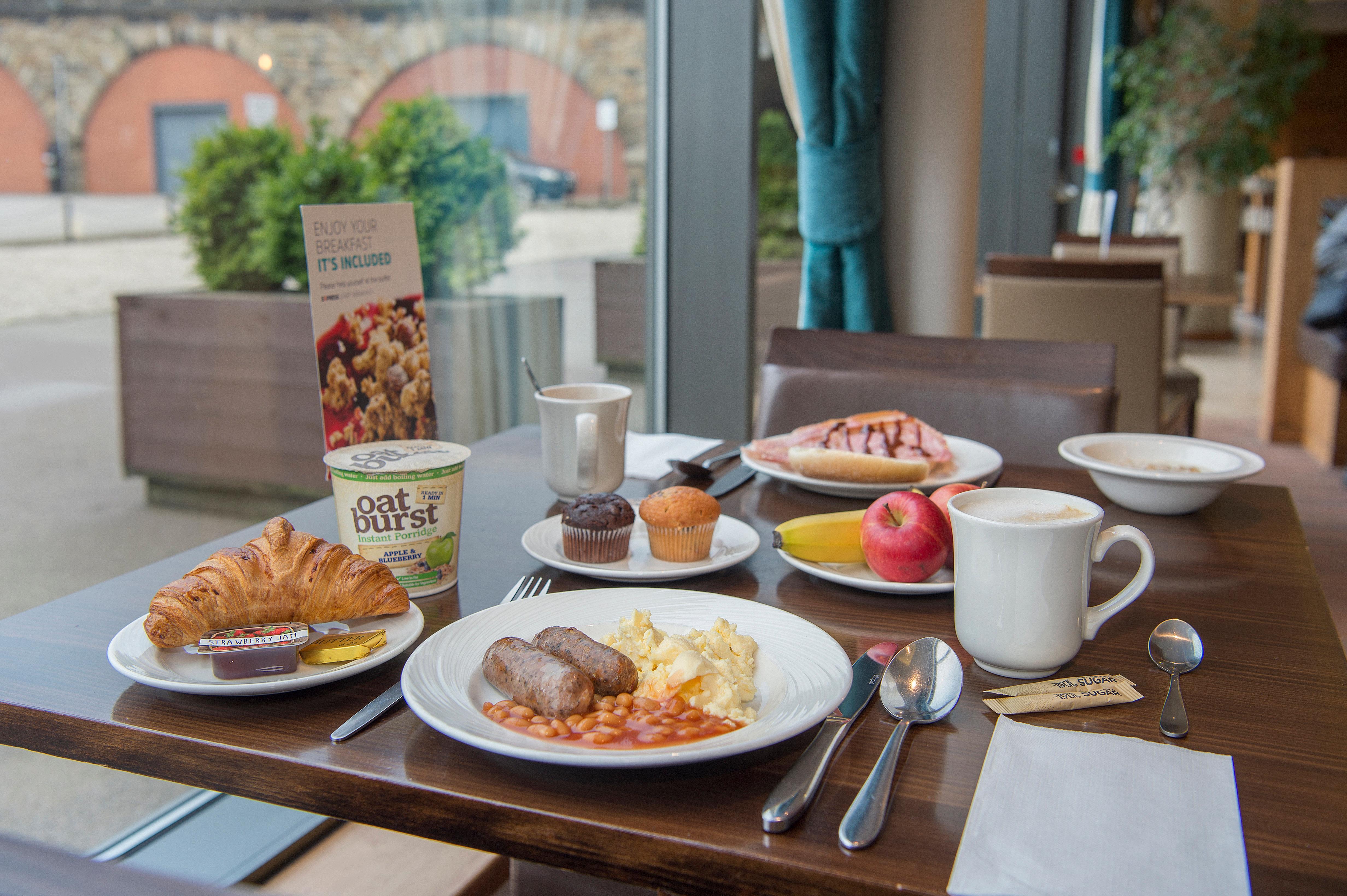 Holiday Inn Express Sheffield City Centre, An Ihg Hotel Εξωτερικό φωτογραφία